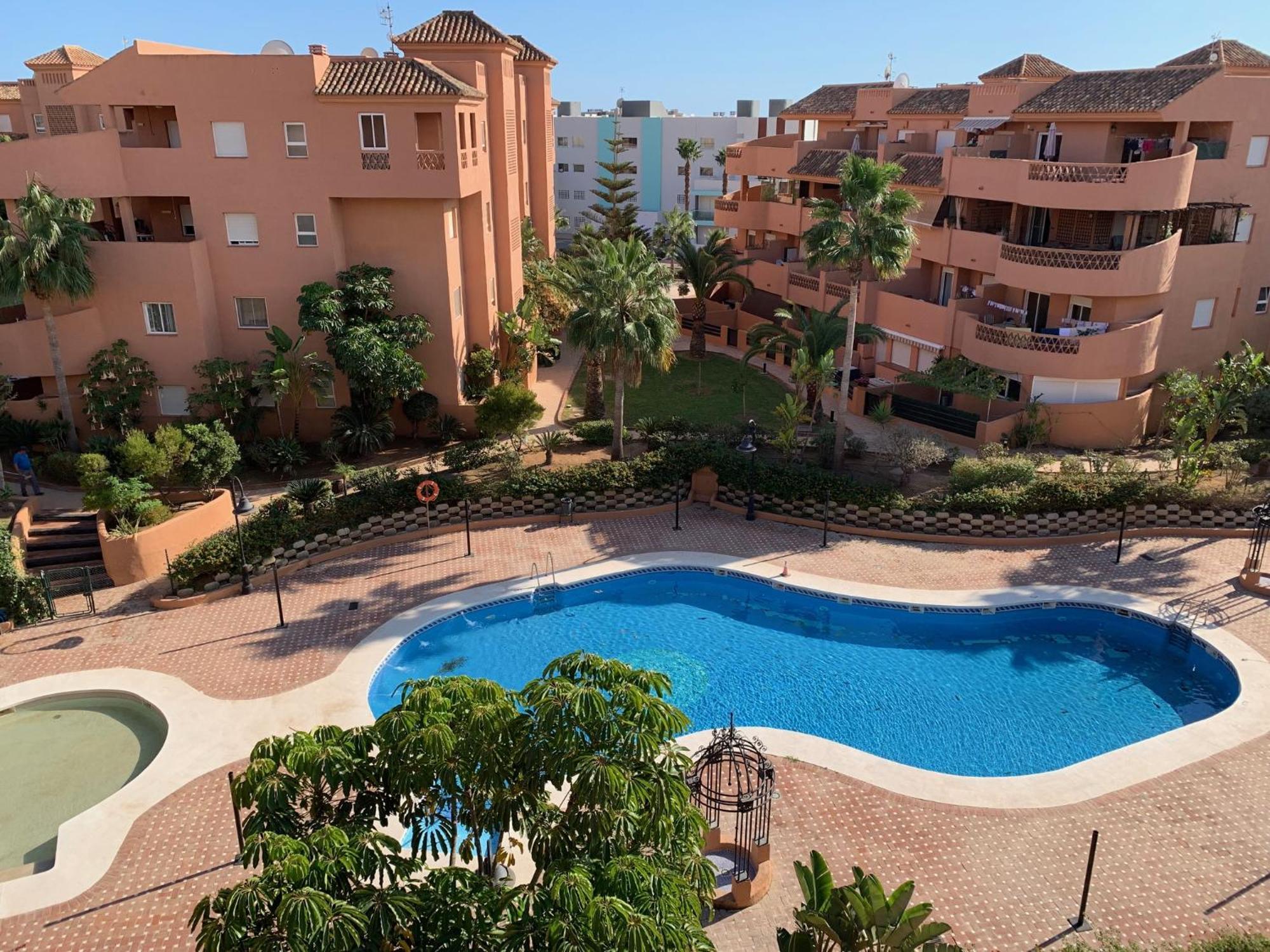 Apartementos Almerimar Golf المظهر الخارجي الصورة