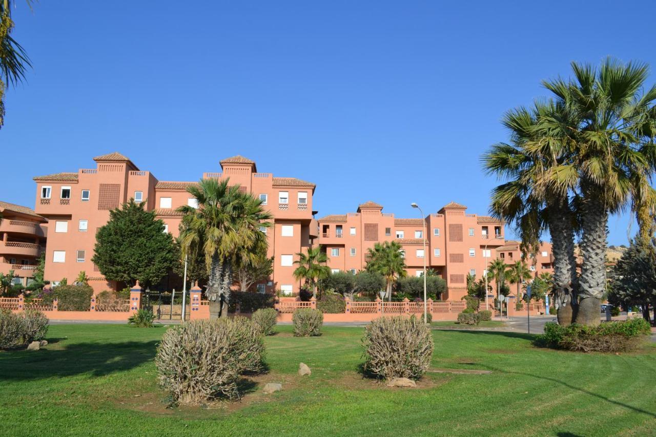 Apartementos Almerimar Golf المظهر الخارجي الصورة