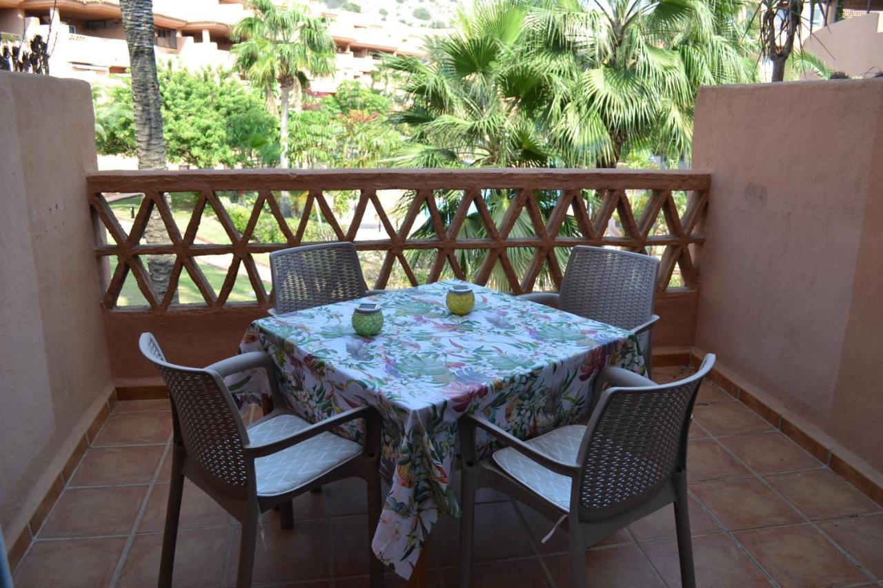 Apartementos Almerimar Golf المظهر الخارجي الصورة