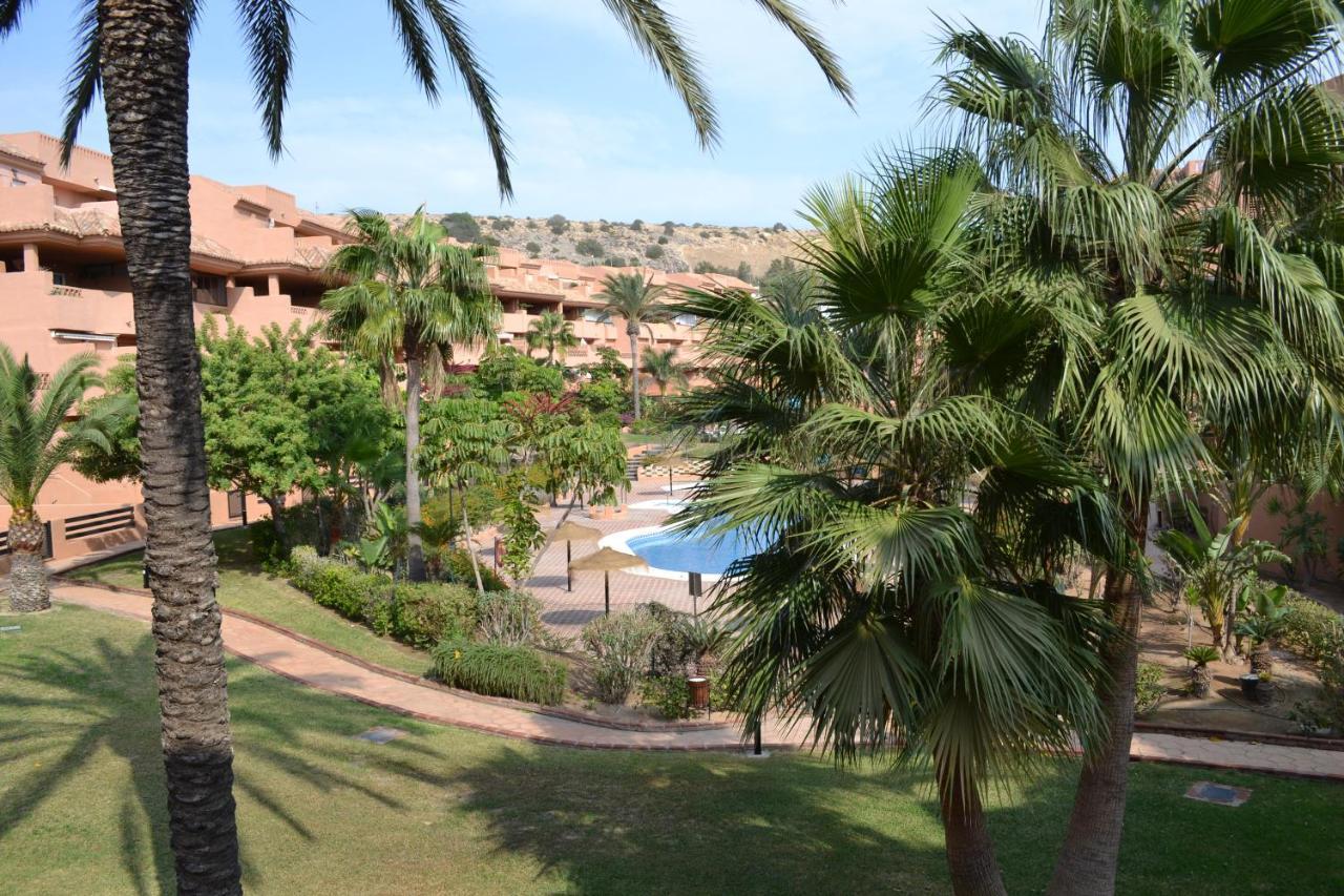 Apartementos Almerimar Golf المظهر الخارجي الصورة